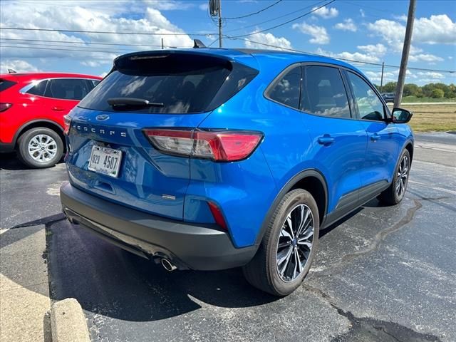 2021 Ford Escape Hybrid SE