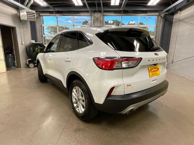 2021 Ford Escape Hybrid SE