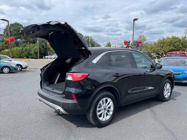 2021 Ford Escape Hybrid SE