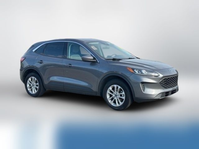 2021 Ford Escape Hybrid SE