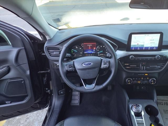 2021 Ford Escape Hybrid SEL