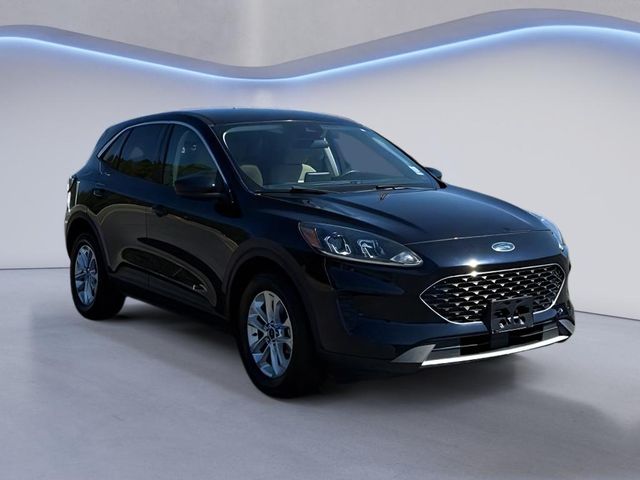 2021 Ford Escape Hybrid SE