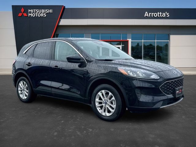 2021 Ford Escape Hybrid SE
