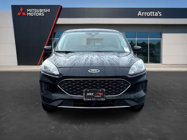 2021 Ford Escape Hybrid SE