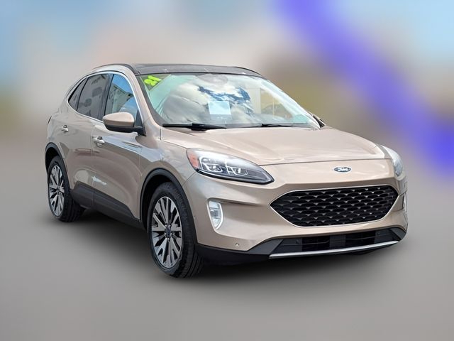 2021 Ford Escape Hybrid Titanium