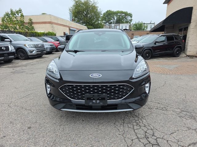 2021 Ford Escape Hybrid Titanium