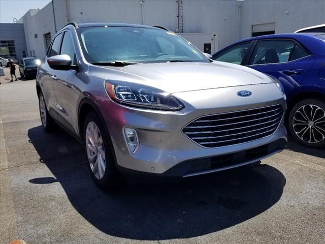 2021 Ford Escape Hybrid Titanium