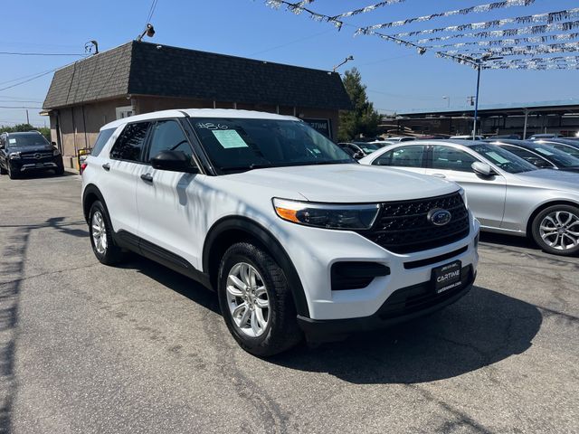 2021 Ford Explorer Base