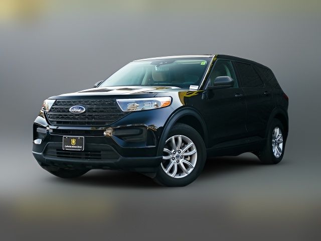 2021 Ford Explorer Base