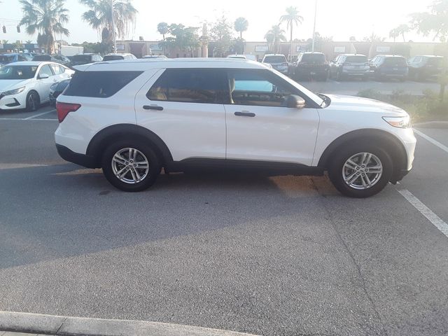 2021 Ford Explorer Base