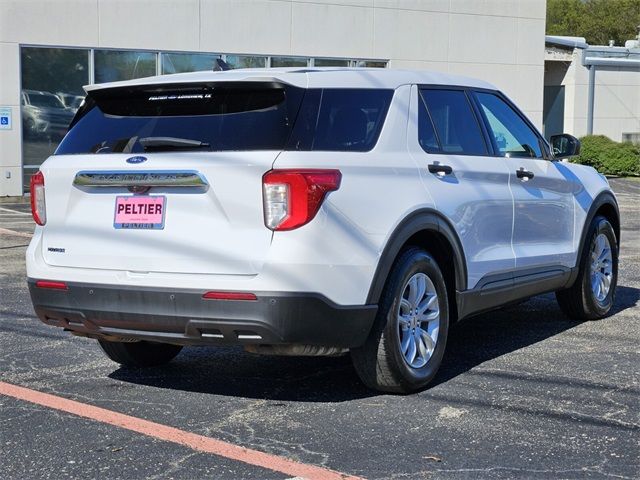 2021 Ford Explorer Base