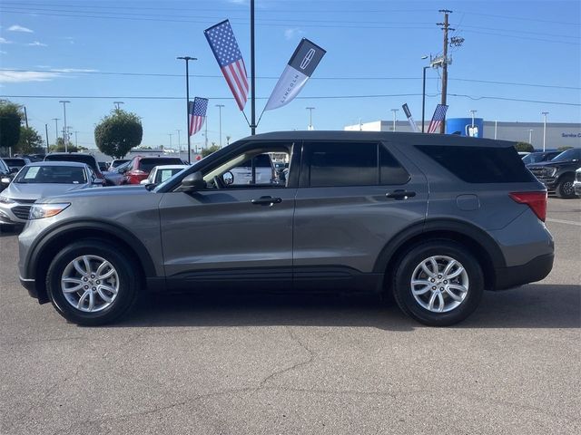 2021 Ford Explorer Base