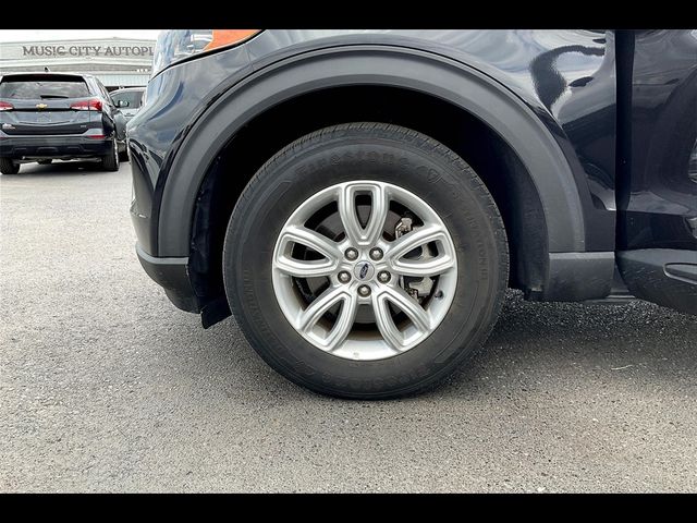 2021 Ford Explorer Base