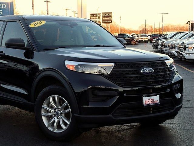 2021 Ford Explorer Base