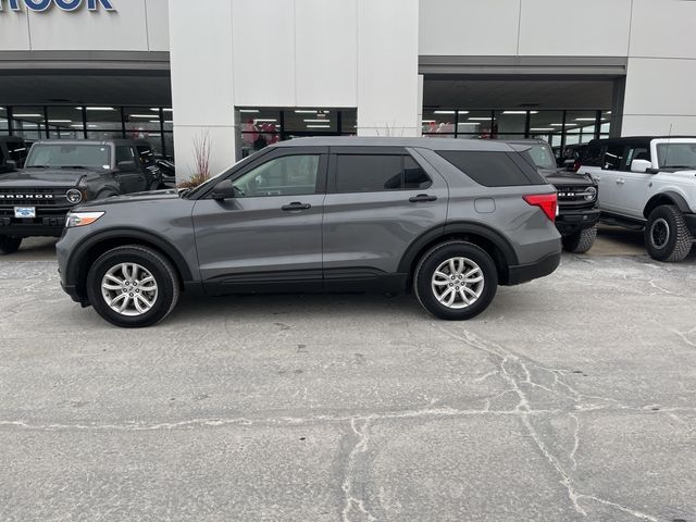 2021 Ford Explorer Base