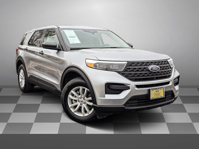 2021 Ford Explorer Base