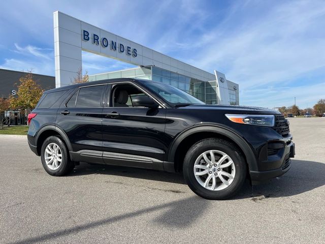 2021 Ford Explorer Base