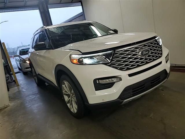 2021 Ford Explorer Platinum