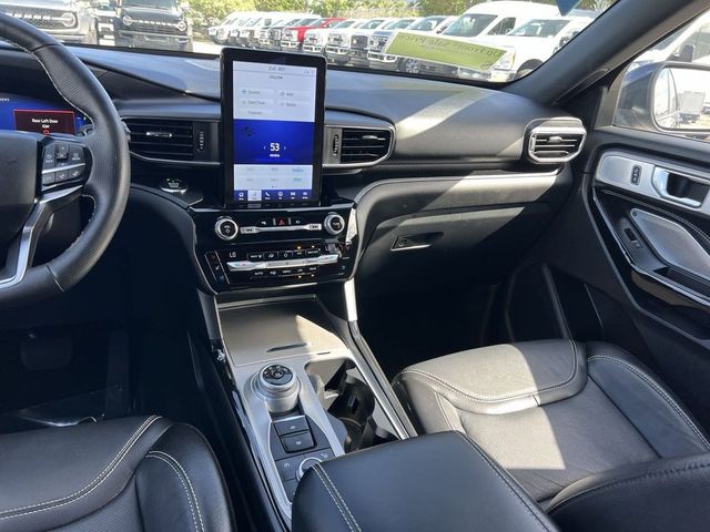 2021 Ford Explorer ST