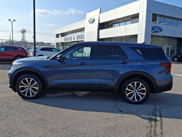 2021 Ford Explorer ST