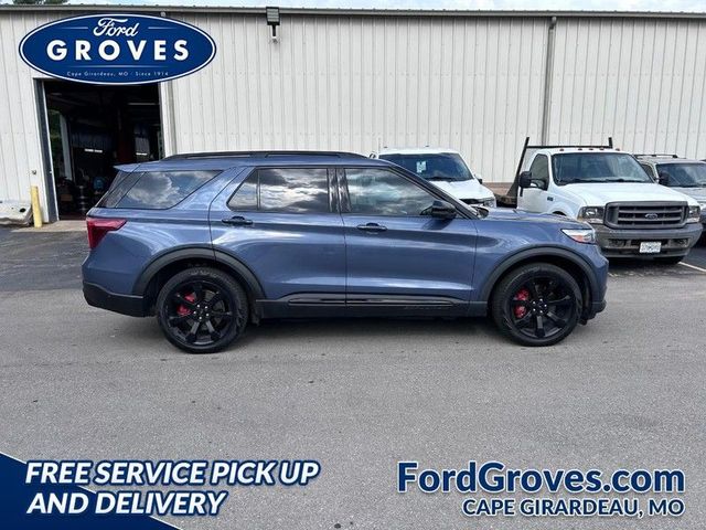 2021 Ford Explorer ST