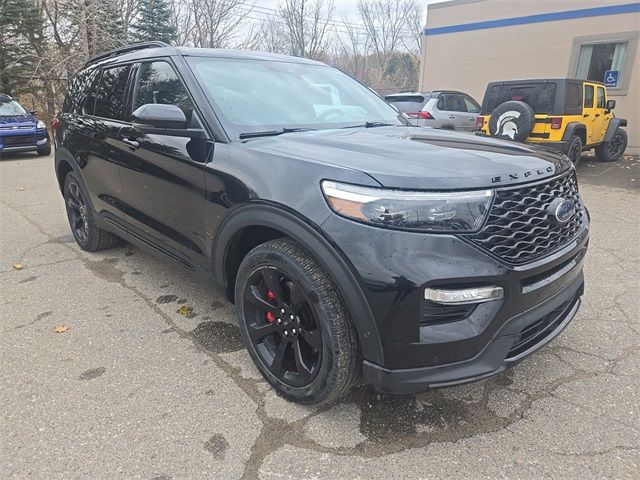 2021 Ford Explorer ST