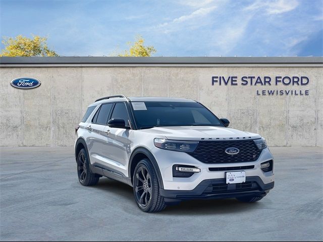 2021 Ford Explorer ST