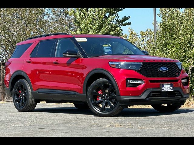 2021 Ford Explorer ST