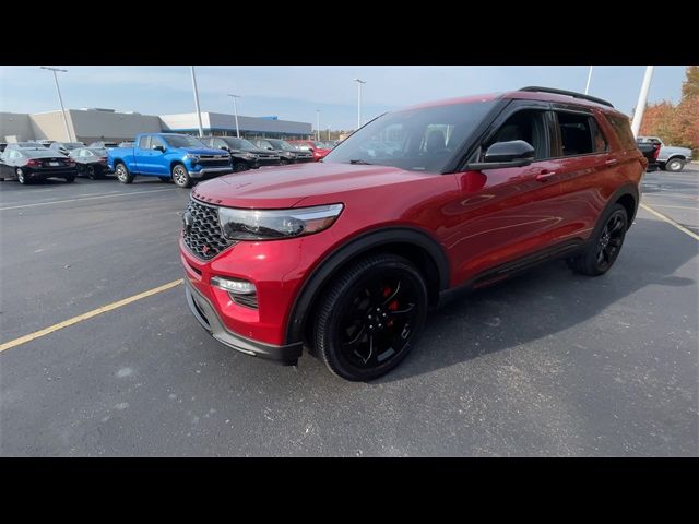 2021 Ford Explorer ST