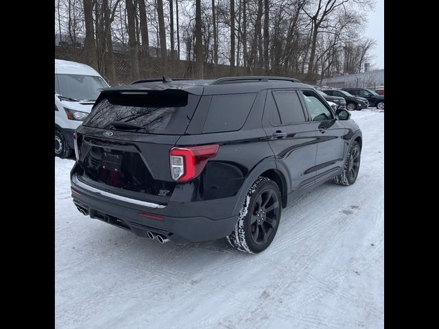 2021 Ford Explorer ST