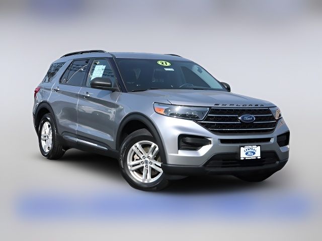 2021 Ford Explorer XLT