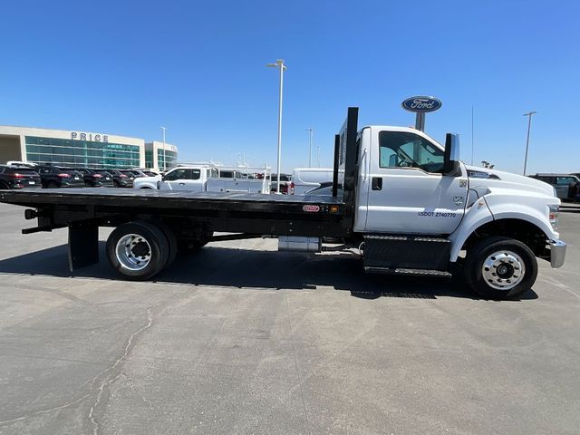 2021 Ford F-650 Base