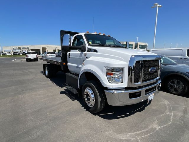 2021 Ford F-650 Base