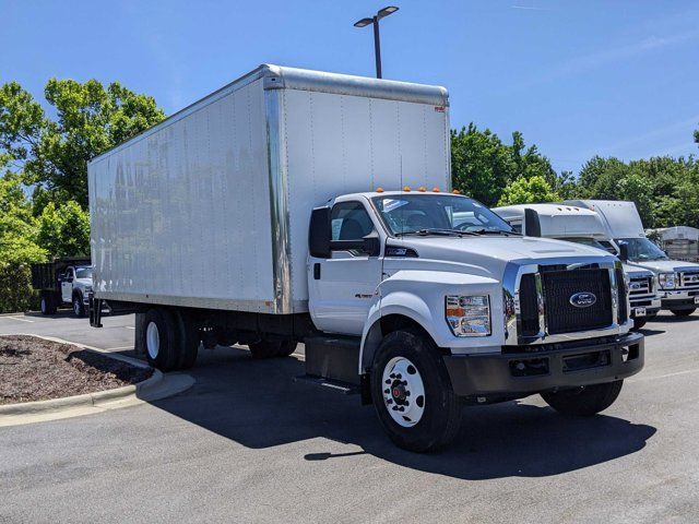 2021 Ford F-750 Base