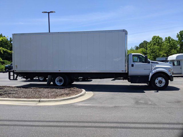 2021 Ford F-750 Base