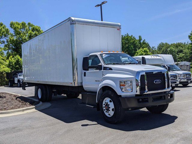 2021 Ford F-750 Base