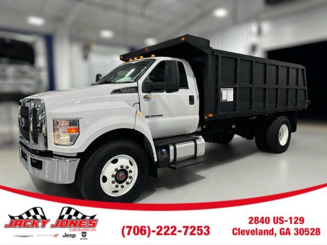 2021 Ford F-750 Base