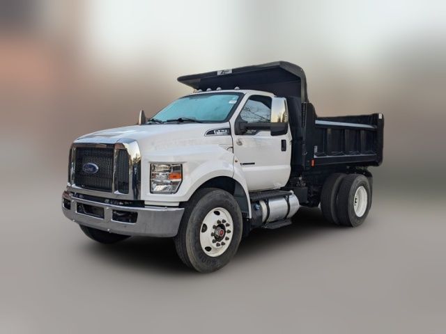 2021 Ford F-750 Base