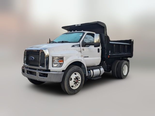 2021 Ford F-750 Base