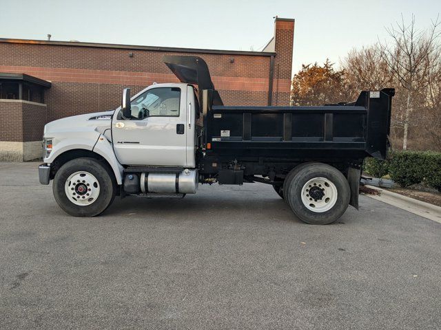 2021 Ford F-750 Base