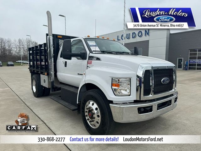 2021 Ford F-750 Base