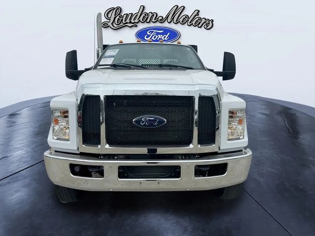 2021 Ford F-750 Base