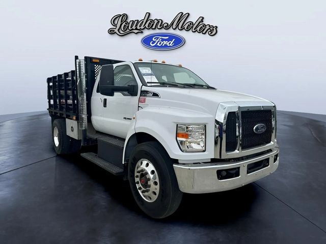 2021 Ford F-750 Base