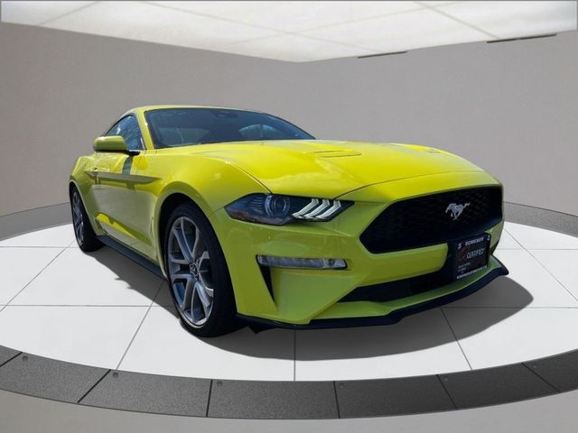 2021 Ford Mustang EcoBoost