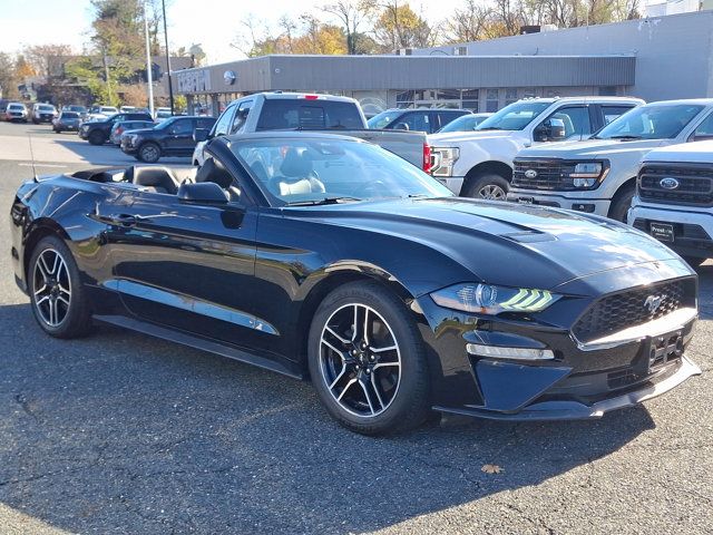 2021 Ford Mustang EcoBoost