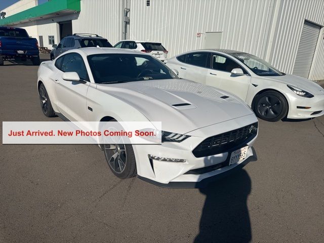 2021 Ford Mustang EcoBoost