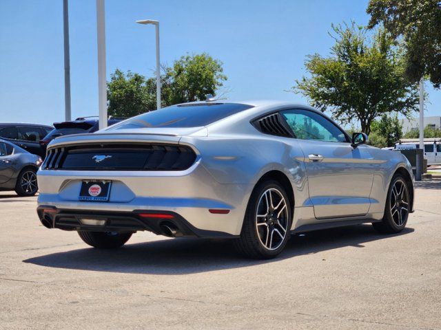 2021 Ford Mustang EcoBoost