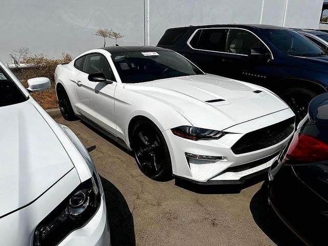 2021 Ford Mustang EcoBoost