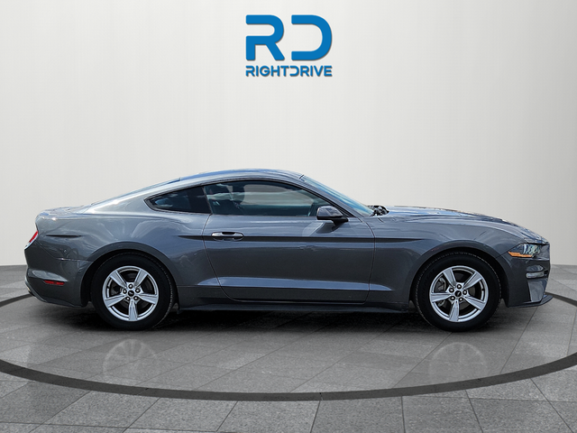 2021 Ford Mustang EcoBoost