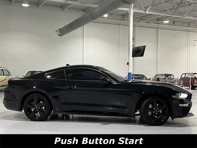 2021 Ford Mustang EcoBoost